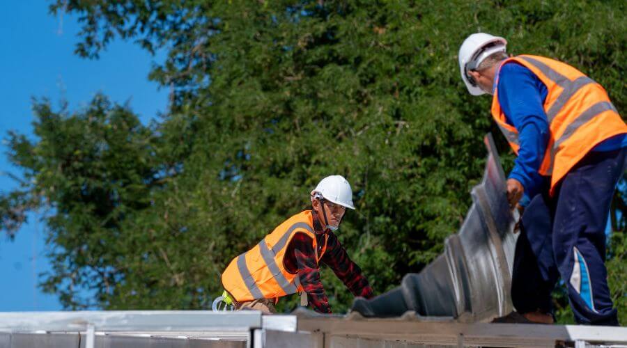 Expert top industrial roofings services in Maida, ND
